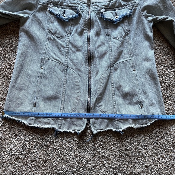 Diesel Acid Wash Denim Jacket w/ frayed hems size L - Picture 7 of 9